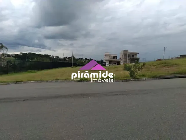 Terreno com 424m², à venda, no bairro Santa Mônica em Caçapava