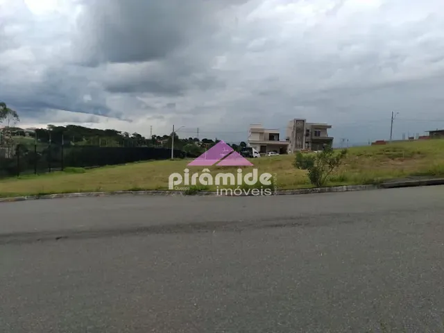Terreno com 424m², à venda, no bairro Santa Mônica em Caçapava