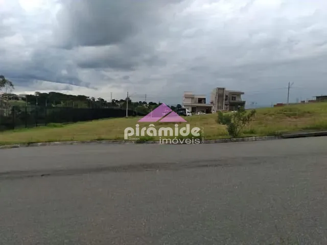 Terreno com 424m², à venda, no bairro Santa Mônica em Caçapava