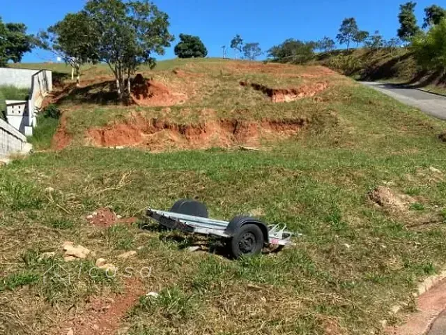 Terreno com 821m², à venda, no bairro Cataguá em Taubaté