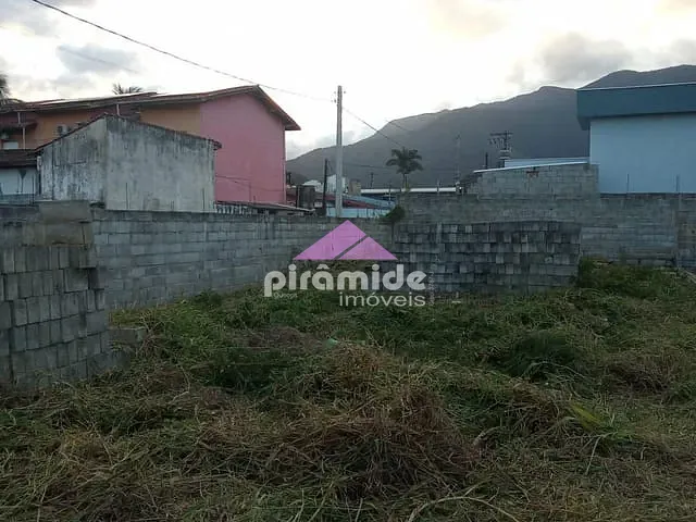 Terreno com 260m², à venda, no bairro Getuba em Caraguatatuba