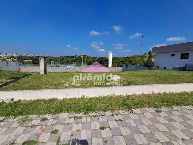 Terreno com 715m², à venda, no bairro Condomínio Reserva do Paratehy em São José dos Campos