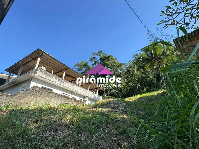 Terreno com 280m², à venda, no bairro Cantagalo em Caraguatatuba