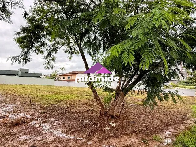 Terreno com 600m², à venda, no bairro Urbanova em São José dos Campos
