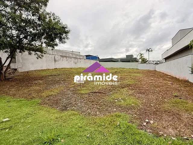 Terreno com 600m², à venda, no bairro Urbanova em São José dos Campos
