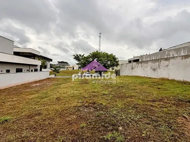 Terreno com 600m², à venda, no bairro Condomínio Residencial Colinas do Paratehy em São José dos Campos