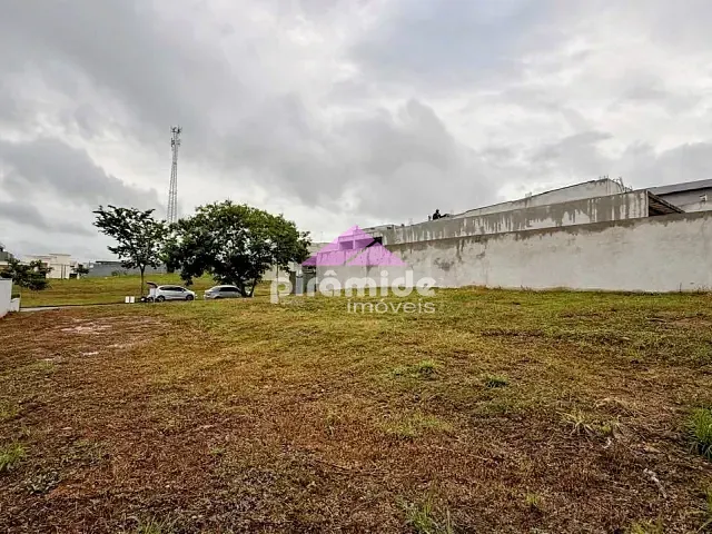 Terreno com 600m², à venda, no bairro Condomínio Residencial Colinas do Paratehy em São José dos Campos