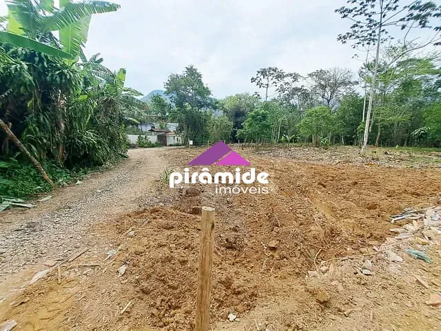 Terreno com 252m², à venda, no bairro Sertão Da Quina em Ubatuba