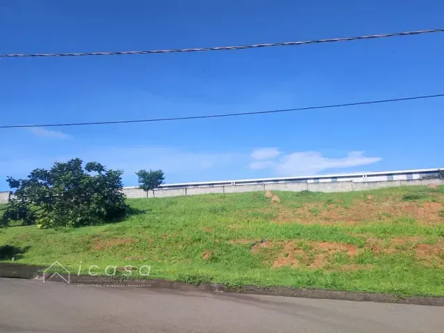 Terreno com 360m², à venda, no bairro Condominio Bella Vittá em Caçapava