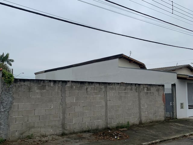 Terreno com 250m², à venda, no bairro Residencial Maricá em Pindamonhangaba