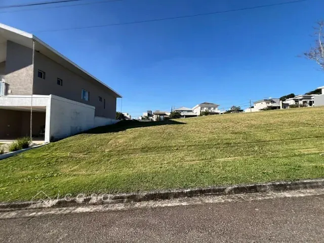 Terreno com 300m², à venda, no bairro Condomínio Terras do Vale em Caçapava