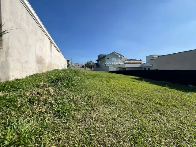 Terreno com 300m², à venda, no bairro Condomínio Terras do Vale em Caçapava