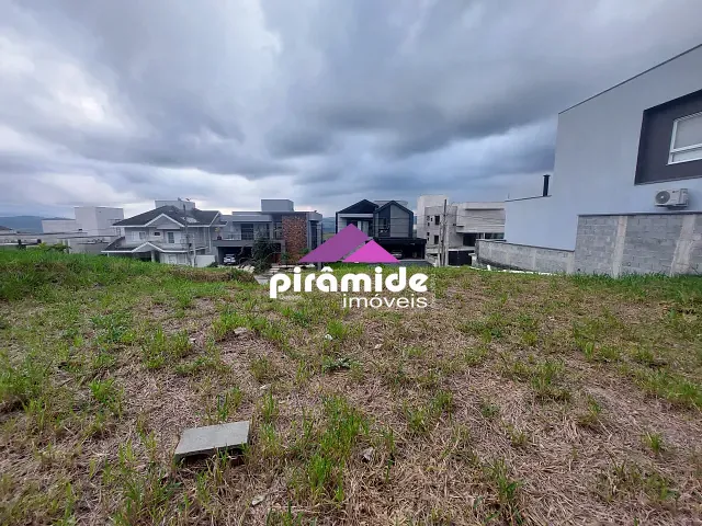 Terreno com 476m², à venda, no bairro Condomínio Residencial Jaguary em São José dos Campos