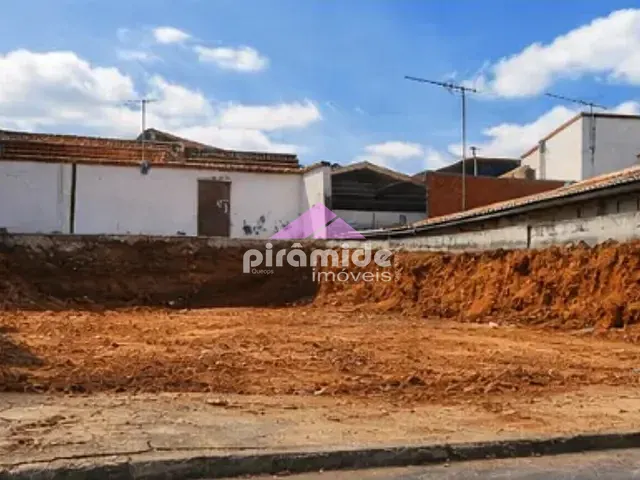 Terreno com 250m², à venda, no bairro Jardim Portugal em São José dos Campos