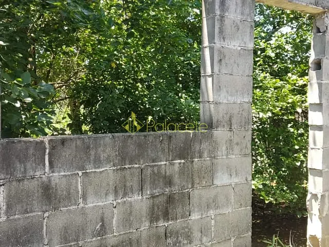 Terreno com 409m², à venda, no bairro Vila Suiça em Pindamonhangaba