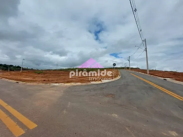 Terreno com 311m², à venda, no bairro Loteamento Setjardim em São José dos Campos