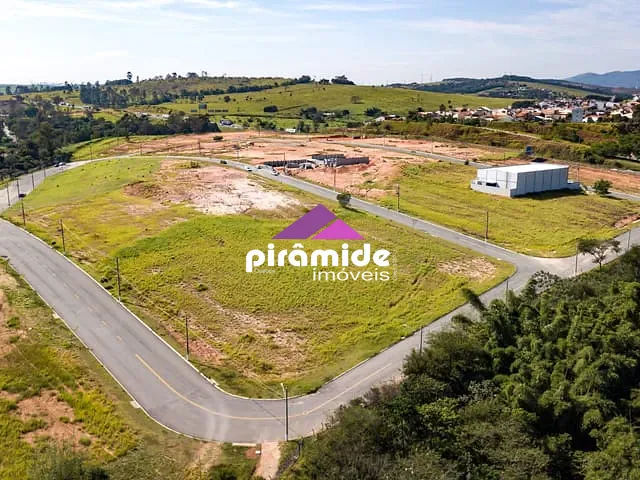 Terreno com 1425m², à venda, no bairro Jardim Campo Grande em Caçapava