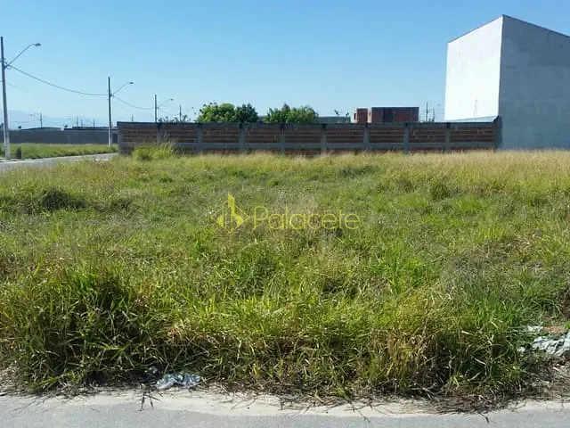 Terreno com 250m², à venda, no bairro Moreira César em Pindamonhangaba