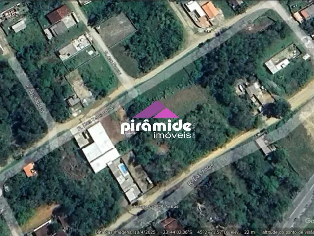 Terreno com 300m², à venda, no bairro Jaraguá em São Sebastião