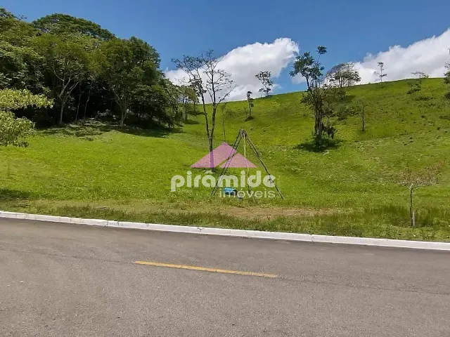 Terreno com 1000m², à venda, no bairro paraibuna em Paraibuna