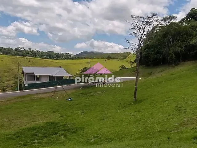 Terreno com 1000m², à venda, no bairro paraibuna em Paraibuna