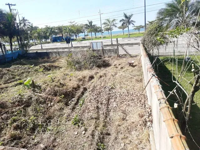 Terreno com 1700m², à venda, no bairro Porto Novo em Caraguatatuba
