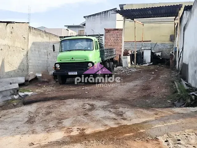 Terreno com 240m², à venda, no bairro Jardim Santa Júlia em São José dos Campos