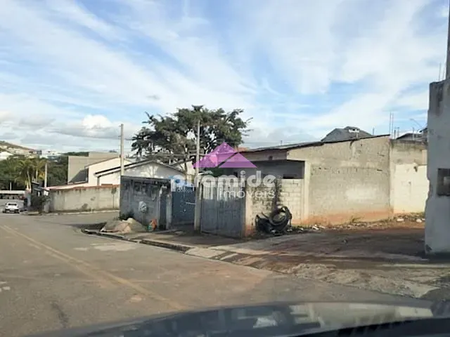 Terreno com 240m², à venda, no bairro Jardim Santa Júlia em São José dos Campos