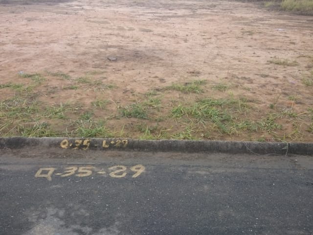 Terreno com 200m², à venda, no bairro Loteamento Residencial e Comercial Araguaia em Pindamonhangaba