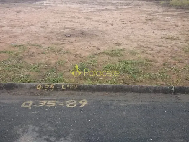 Terreno com 200m², à venda, no bairro Loteamento Residencial e Comercial Araguaia em Pindamonhangaba