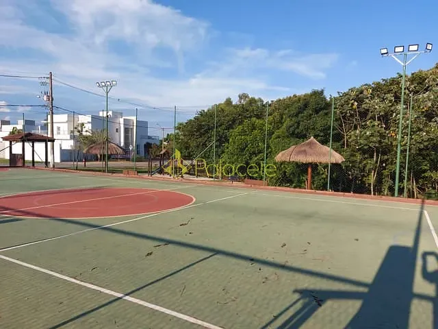 Terreno com 440m², à venda, no bairro Mombaça em Pindamonhangaba