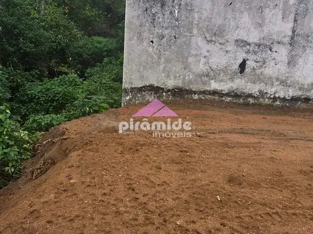 Terreno com 224m², à venda, no bairro Massaguaçu em Caraguatatuba