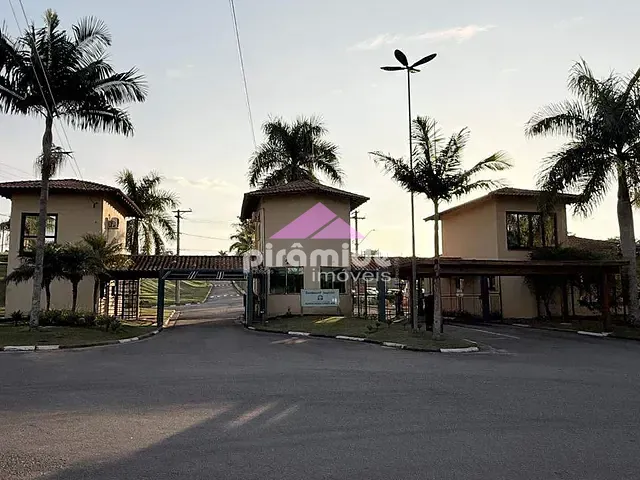 Terreno com 1000m², à venda, no bairro Parque Residencial Jequitibá em Jacareí