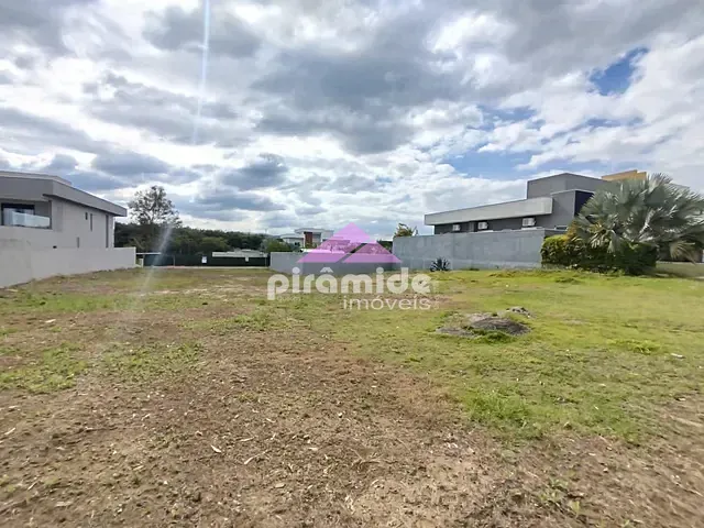 Terreno com 1180m², à venda, no bairro Condomínio Residencial Colinas do Paratehy em São José dos Campos