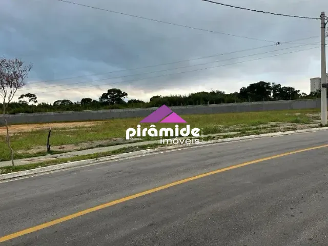 Terreno com 900m², à venda, no bairro Urbanova em São José dos Campos