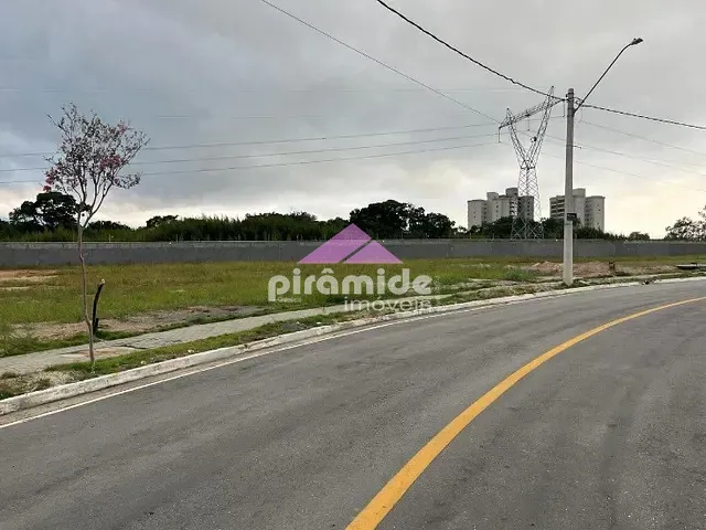 Terreno com 900m², à venda, no bairro Urbanova VII em São José dos Campos