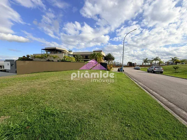 Terreno com 497m², à venda, no bairro Urbanova em São José dos Campos