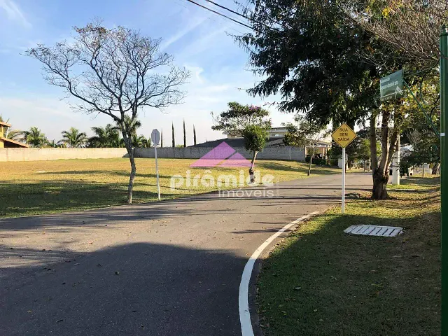 Terreno com 1050m², à venda, no bairro Residencial Mirante do VALE em Jacareí