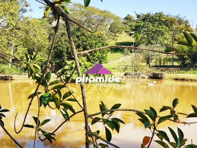 Terreno com 1798m², à venda, no bairro Bandeira Branca em Jacareí