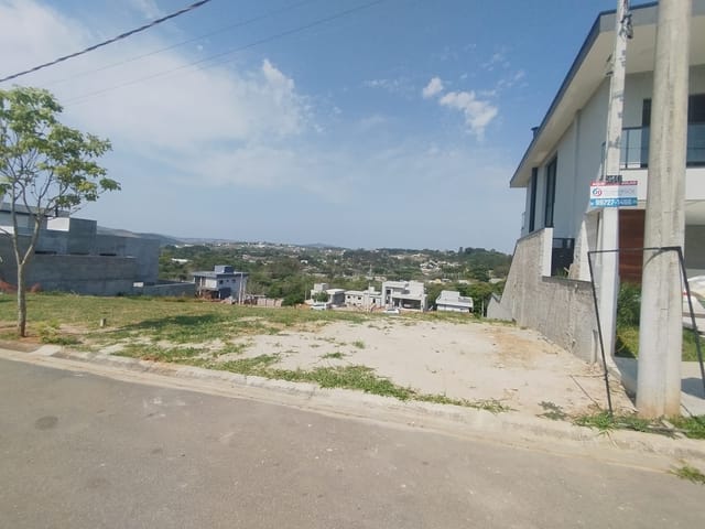Terreno com 275m², à venda, no bairro Morada dos Nobres em Taubaté