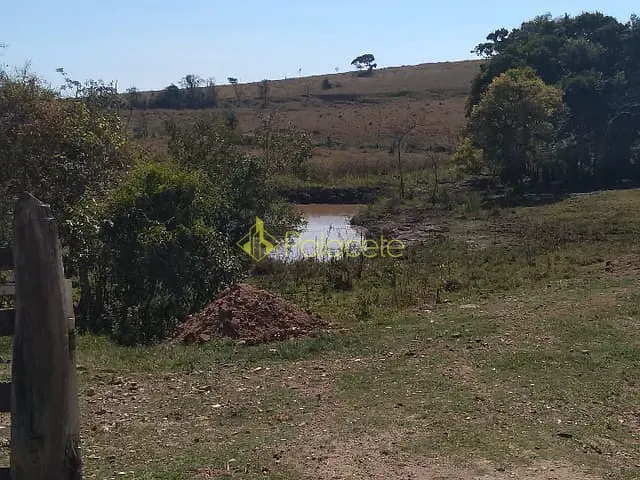 Terreno com 4000m², à venda, no bairro Bosque dos Ipês em Guaratinguetá