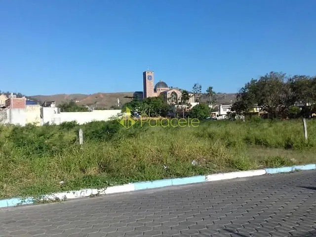 Terreno com 900m², à venda, no bairro Jardim Paraibá em Aparecida