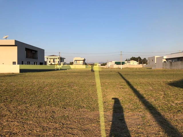 Terreno com 298m², à venda, no bairro Centro em Potim