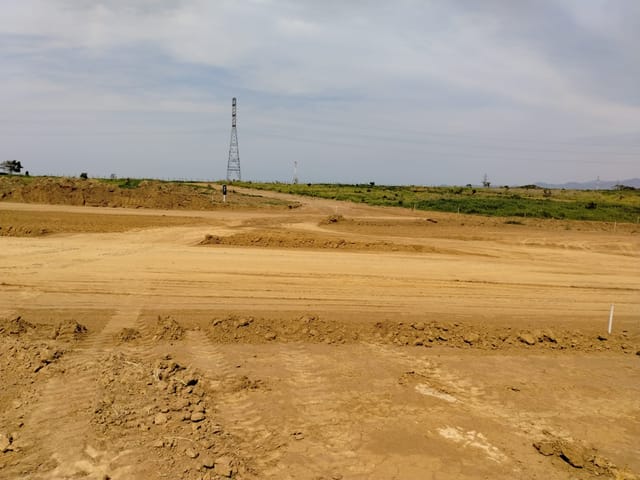 Terreno com 176m², à venda, no bairro Parque Lago Azul em Pindamonhangaba