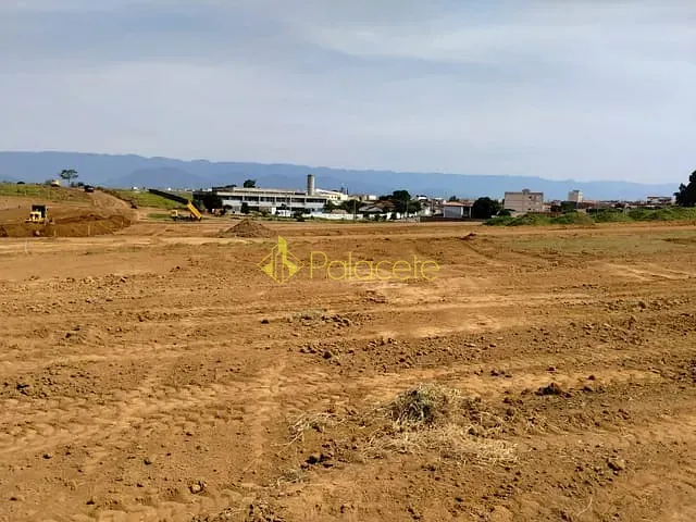 Terreno com 176m², à venda, no bairro Parque Lago Azul em Pindamonhangaba
