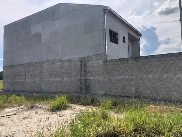 Terreno com 240m², à venda, no bairro Loteamento Residencial e Comercial Araguaia em Pindamonhangaba