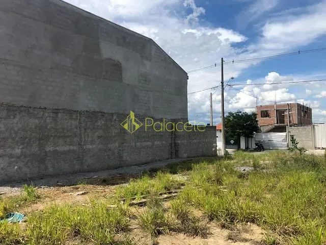 Terreno com 240m², à venda, no bairro Loteamento Residencial e Comercial Araguaia em Pindamonhangaba