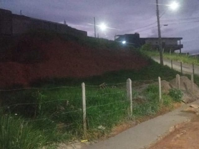 Terreno com 390m², à venda, no bairro Jardim Marlene Miranda em Taubaté