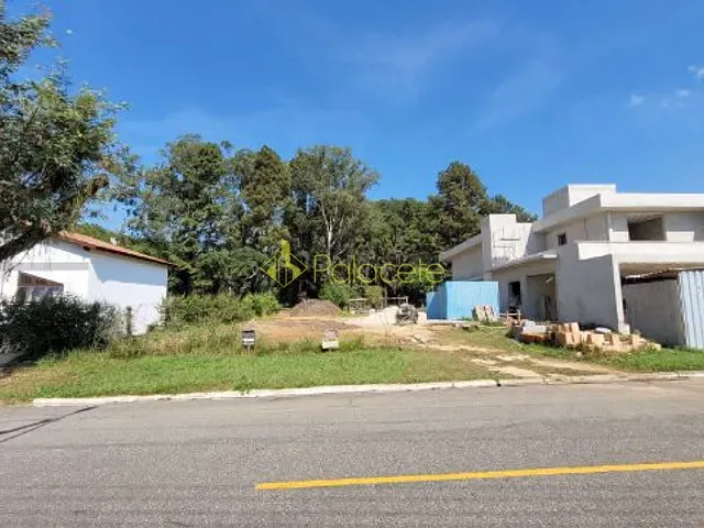 Terreno com 1050m², à venda, no bairro Socorro em Pindamonhangaba
