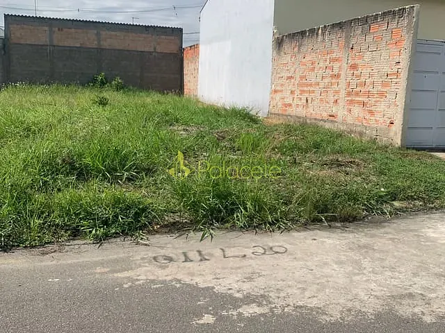 Terreno com 200m², à venda, no bairro Cesar Park em Pindamonhangaba